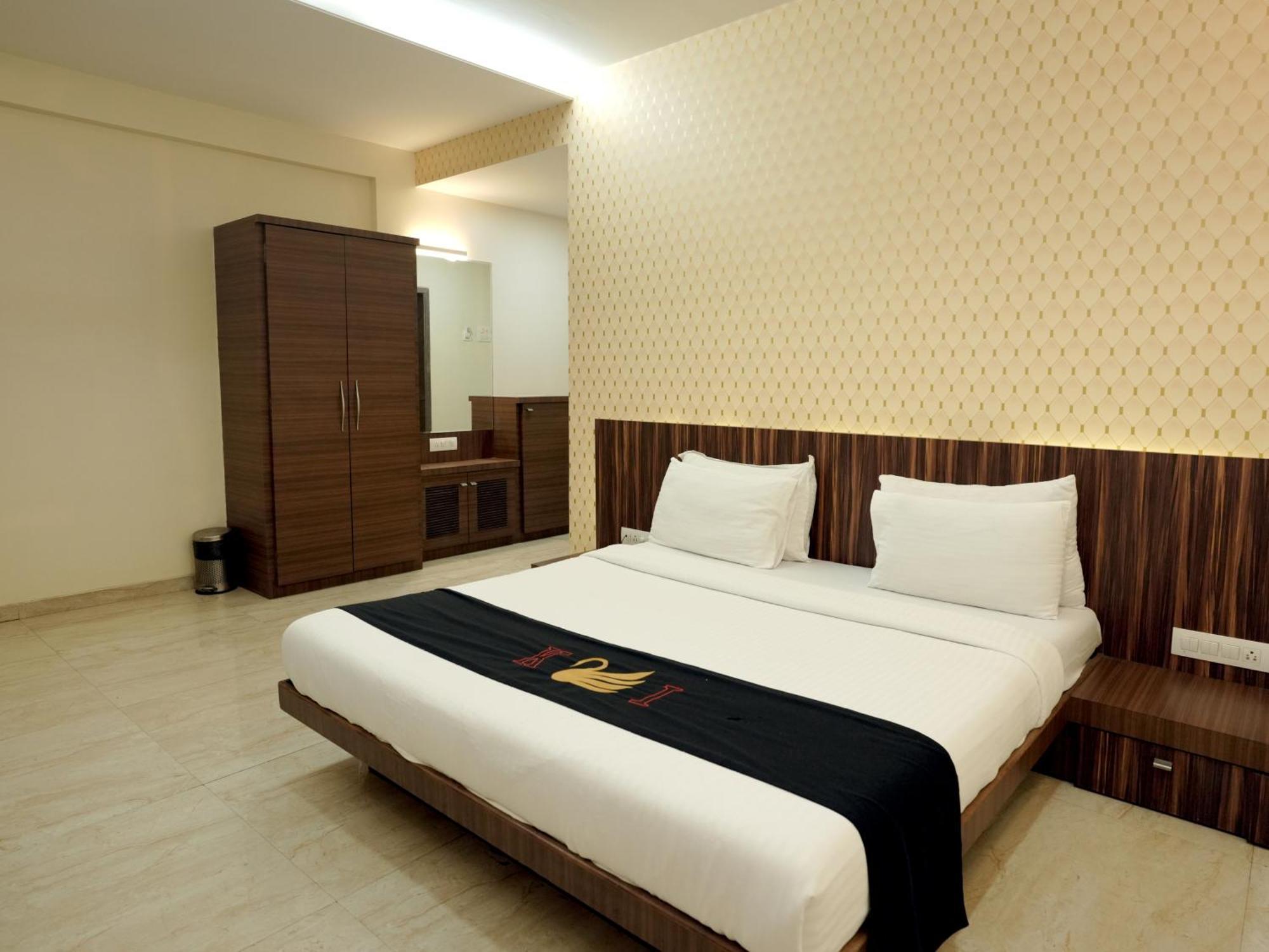 Hotel Kushala Executive Inn Thane Esterno foto